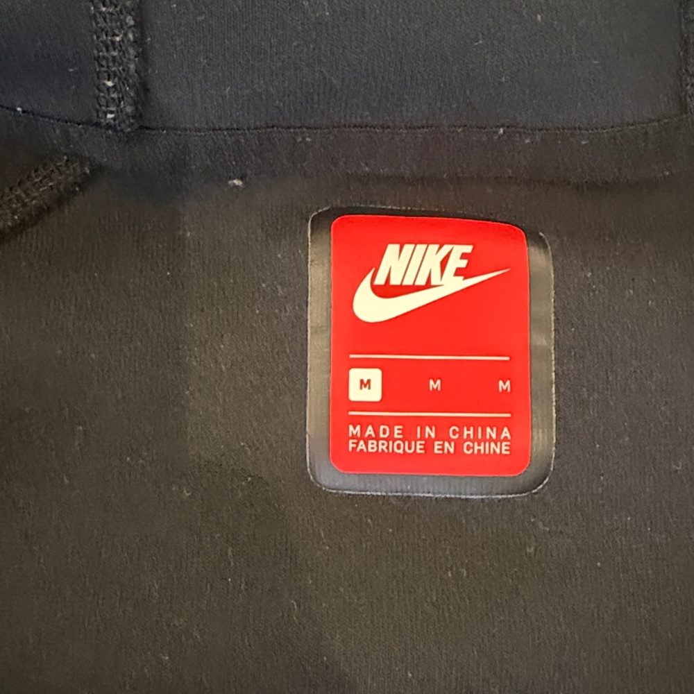 Nike Asymmetric Zip Hoodie - Picture 4 of 5